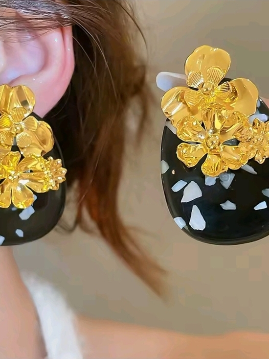 Black Resin Earrings with Gold Floral Accents - Picture 5 of 10